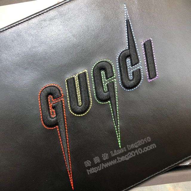 Gucci包 古馳手包 597678黑皮 Gucci字母精美刺繡圖案 Gucci拉鏈手包  gudj1253